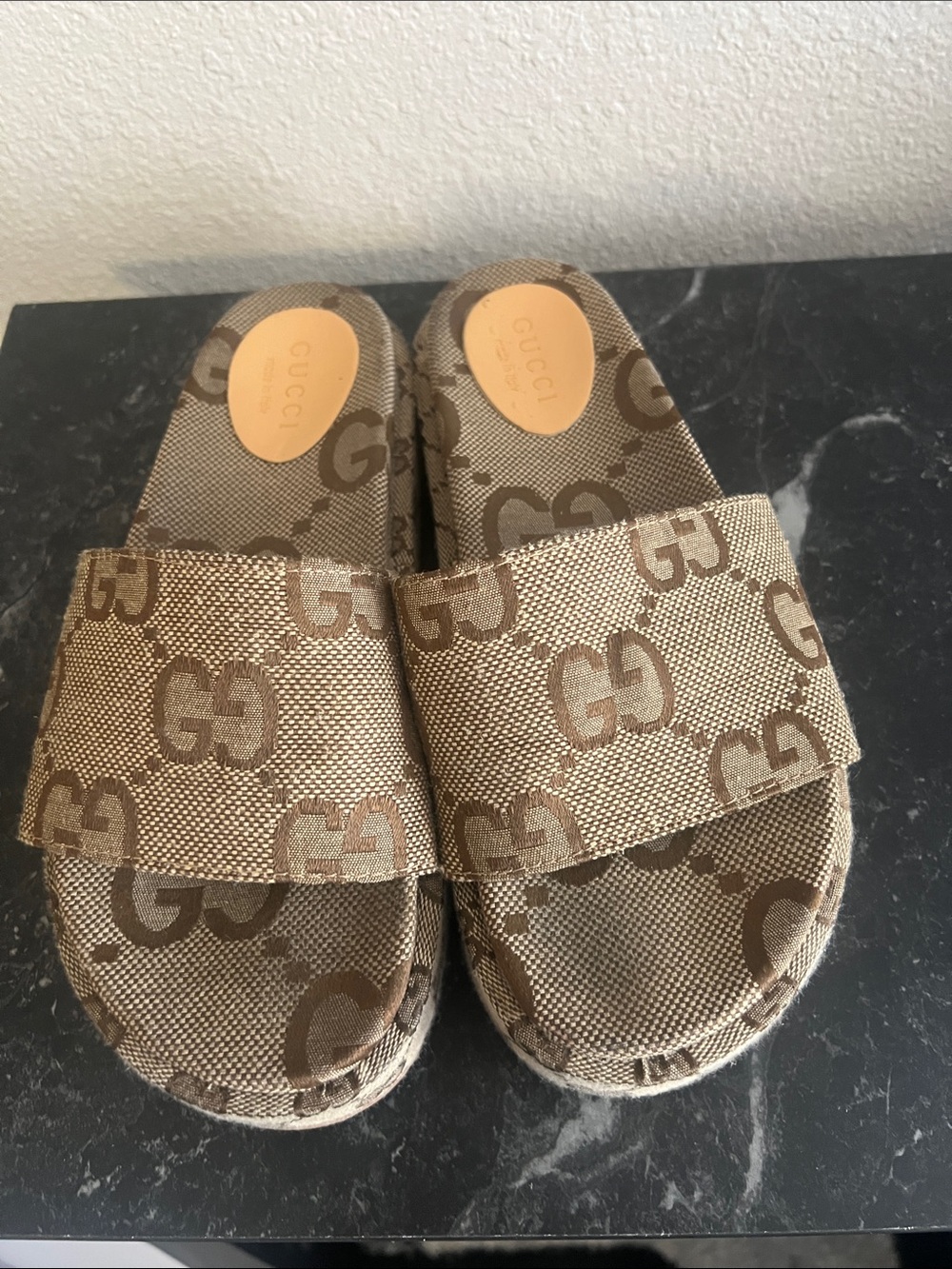 Women Gucci Tan & Brown GG Canvas Slide Sandals
